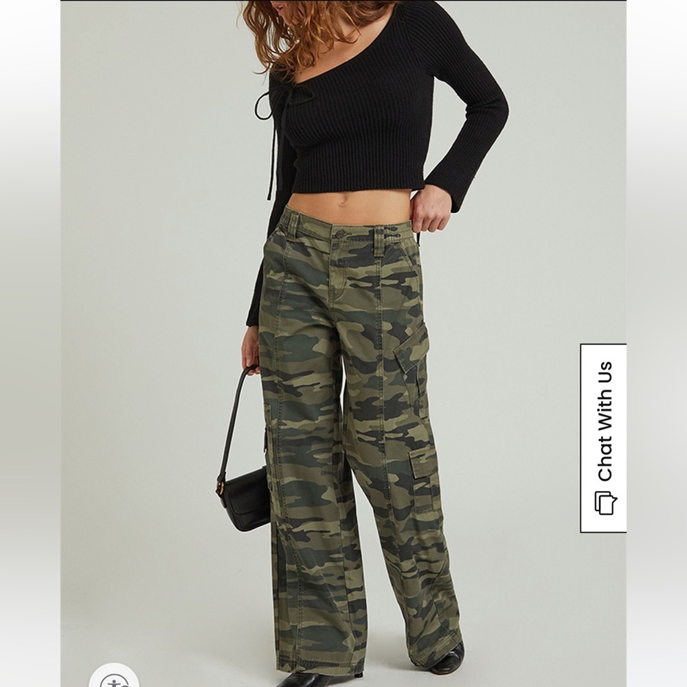 PacSun Camo Cargo Pants (XS) - Picture 7 of 12